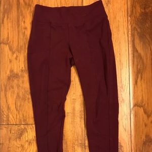 Burgundy jeggings